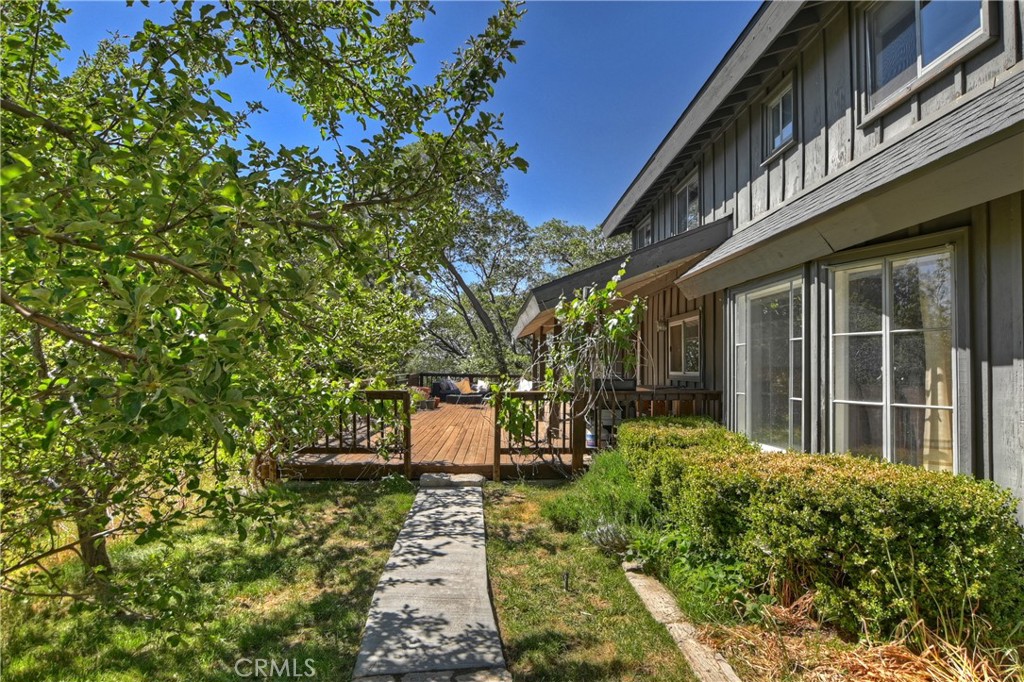 1570 Lupin Road Property Photo 53