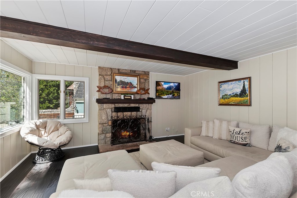 132 S John Muir Road Property Photo 7
