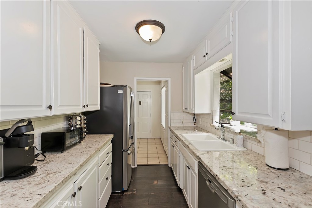 132 S John Muir Road Property Photo 14