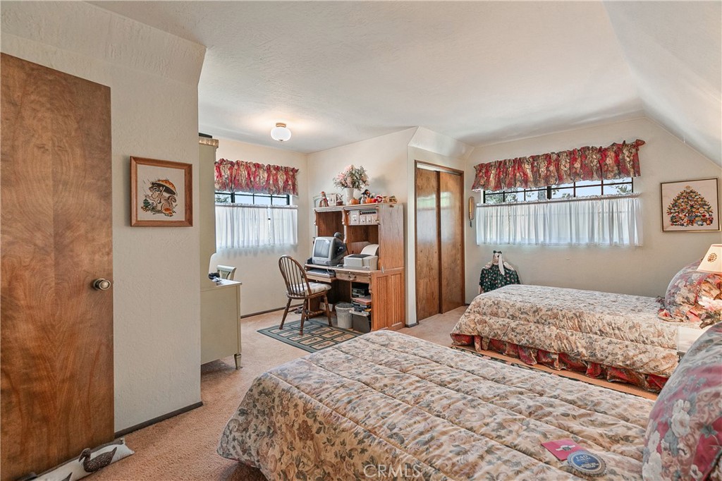 329 Grass Valley Road Property Photo 15