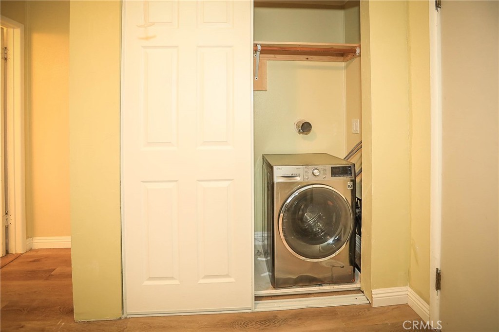 1013 W Sherwood Boulevard Property Photo 16