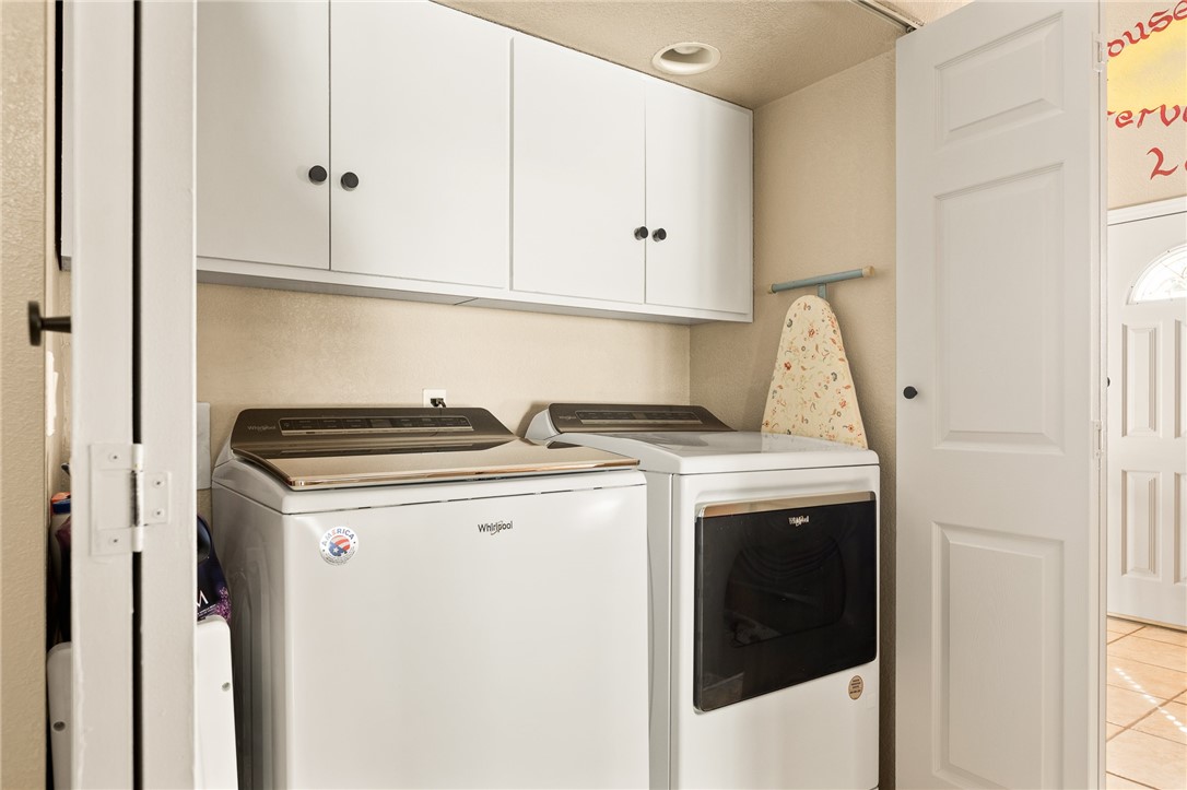 27596 N Bay Road Property Photo 11