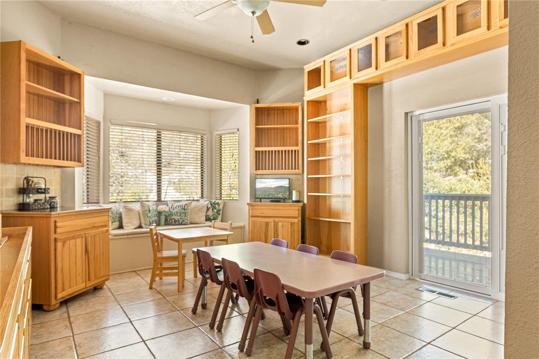 27596 N Bay Road Property Photo 18
