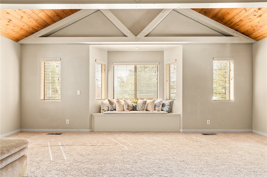 27596 N Bay Road Property Photo 25