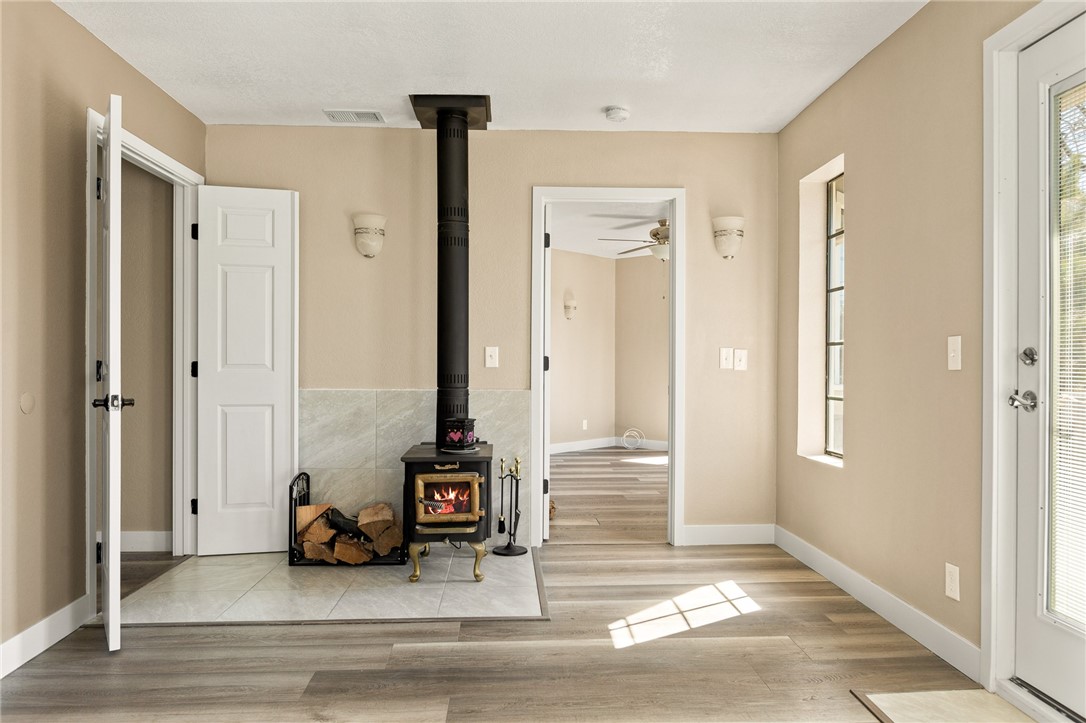 27596 N Bay Road Property Photo 39