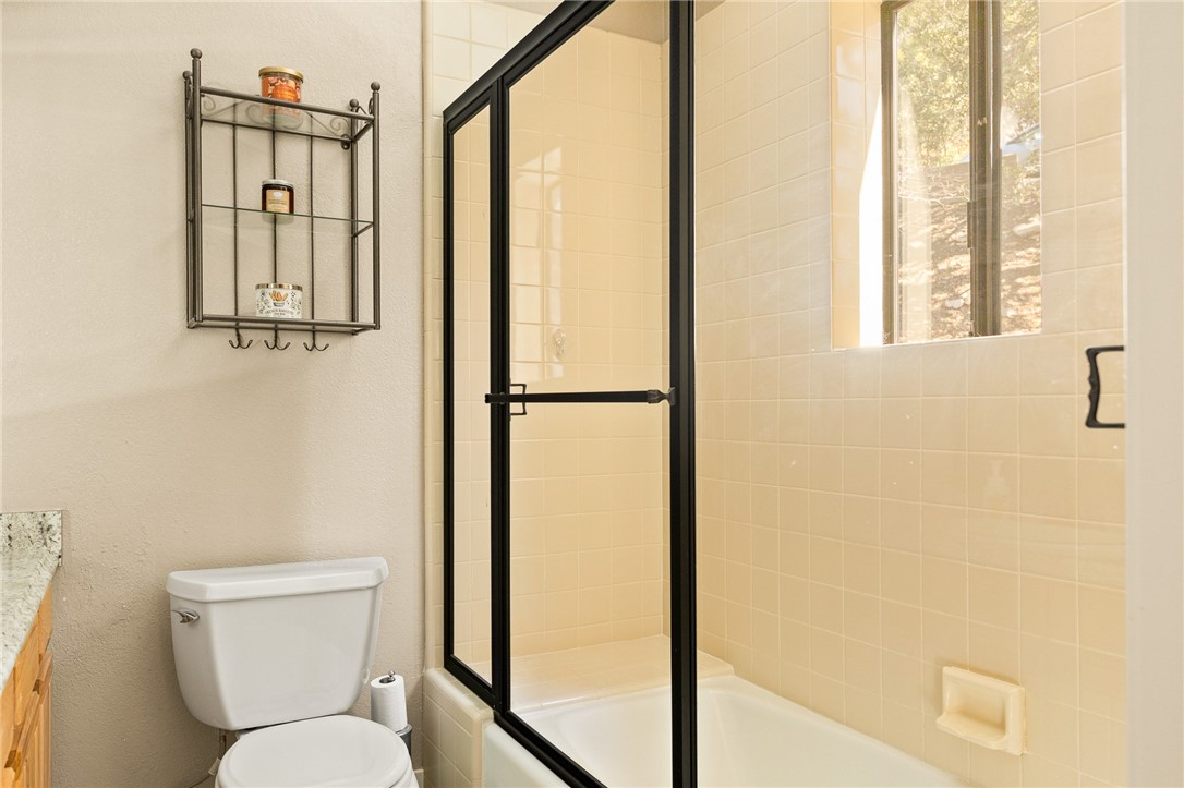 27596 N Bay Road Property Photo 44
