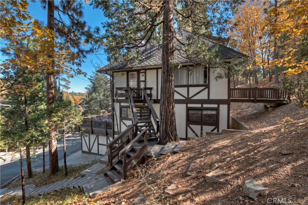 27538 W Shore Road Property Photo 1