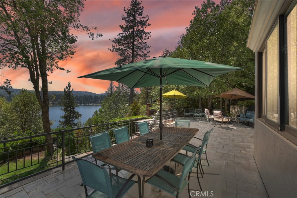 28175 North Shore Road Property Photo 4