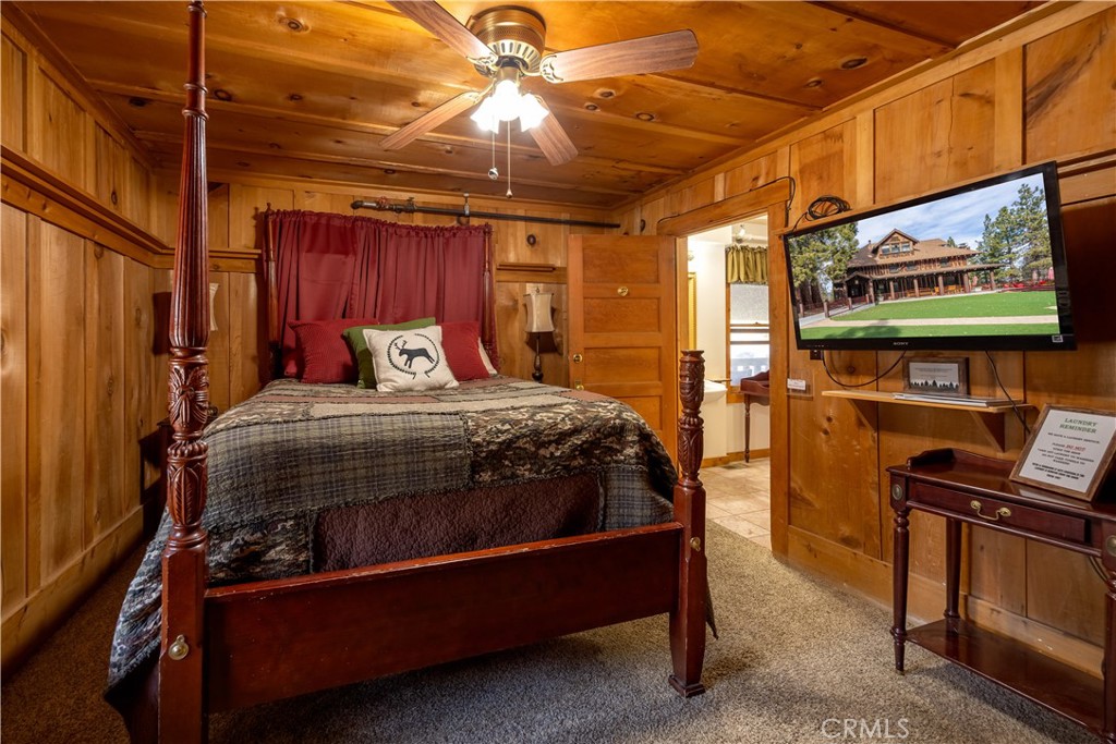 869 Knickerbocker Road Property Photo 27