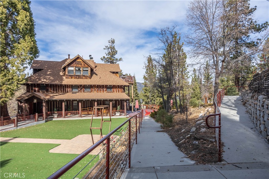 869 Knickerbocker Road Property Photo 36