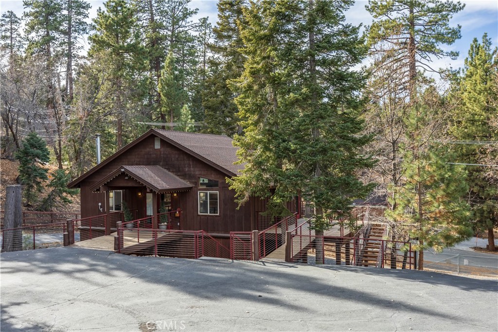 869 Knickerbocker Road Property Photo 37