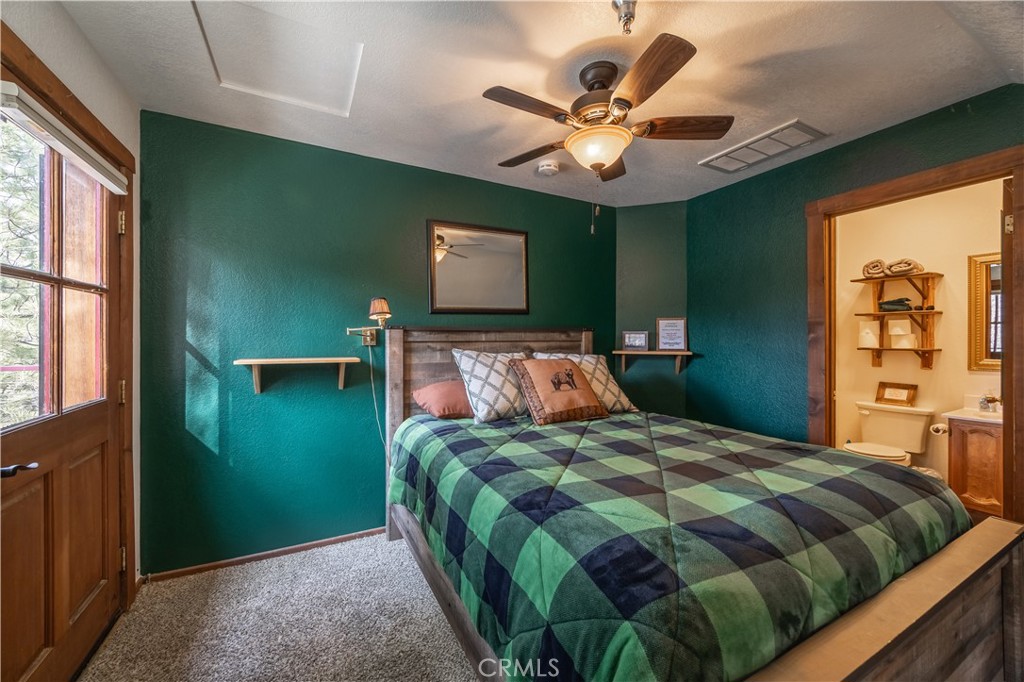 869 Knickerbocker Road Property Photo 40