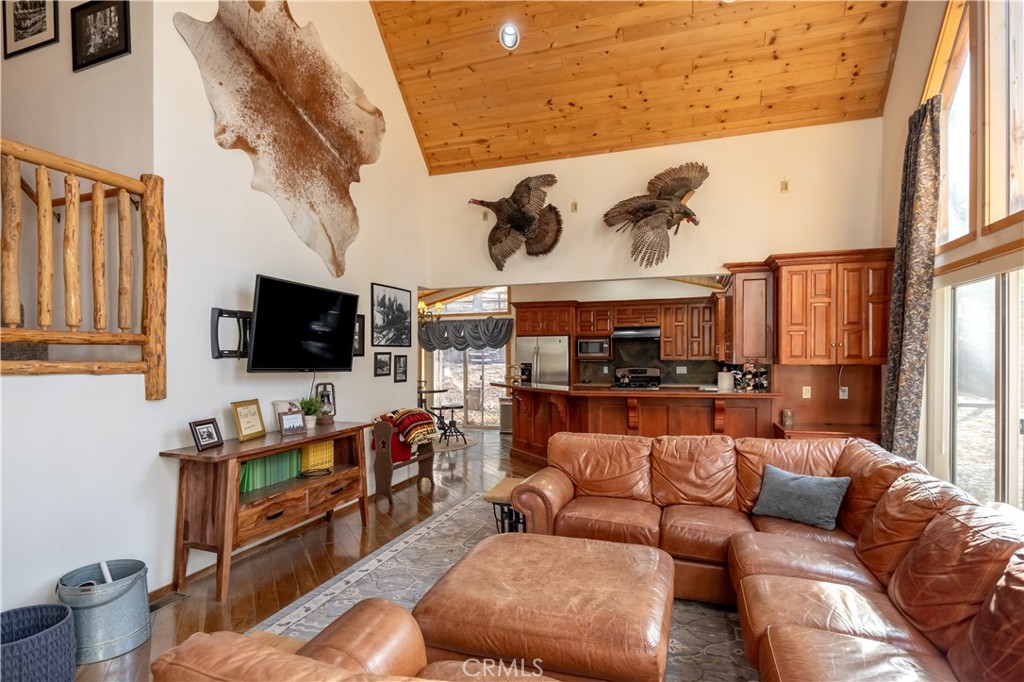 869 Knickerbocker Road Property Photo 42