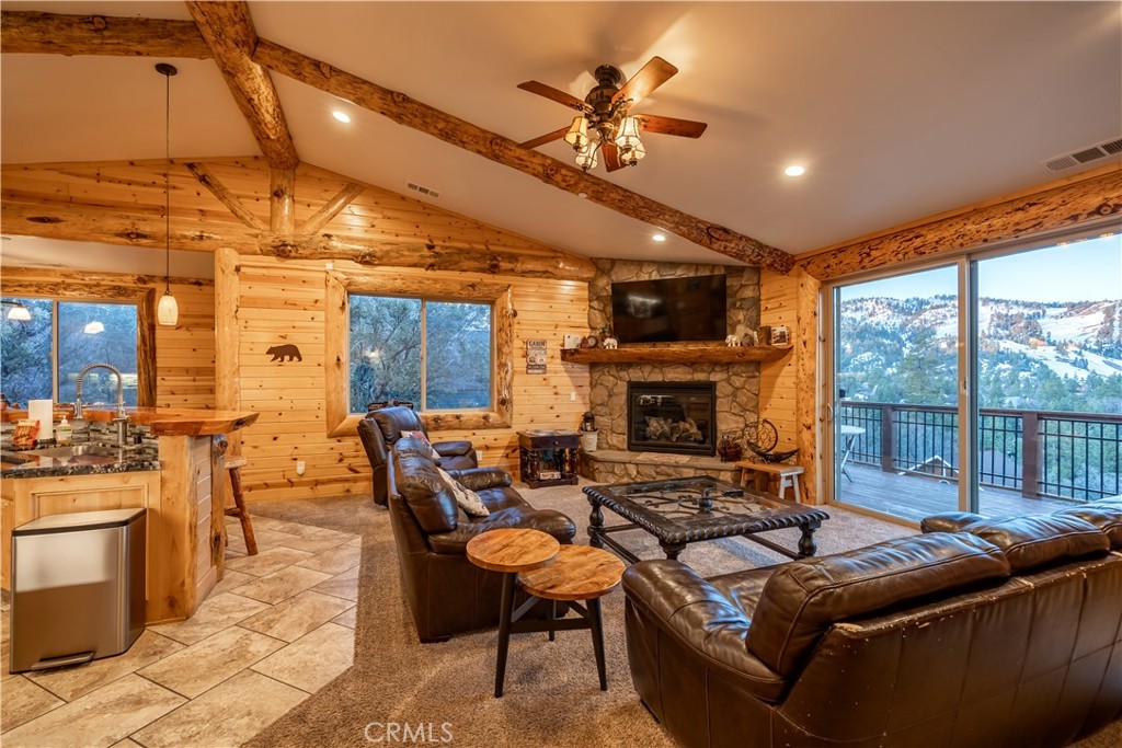 43451 Sheephorn Road Property Photo 2