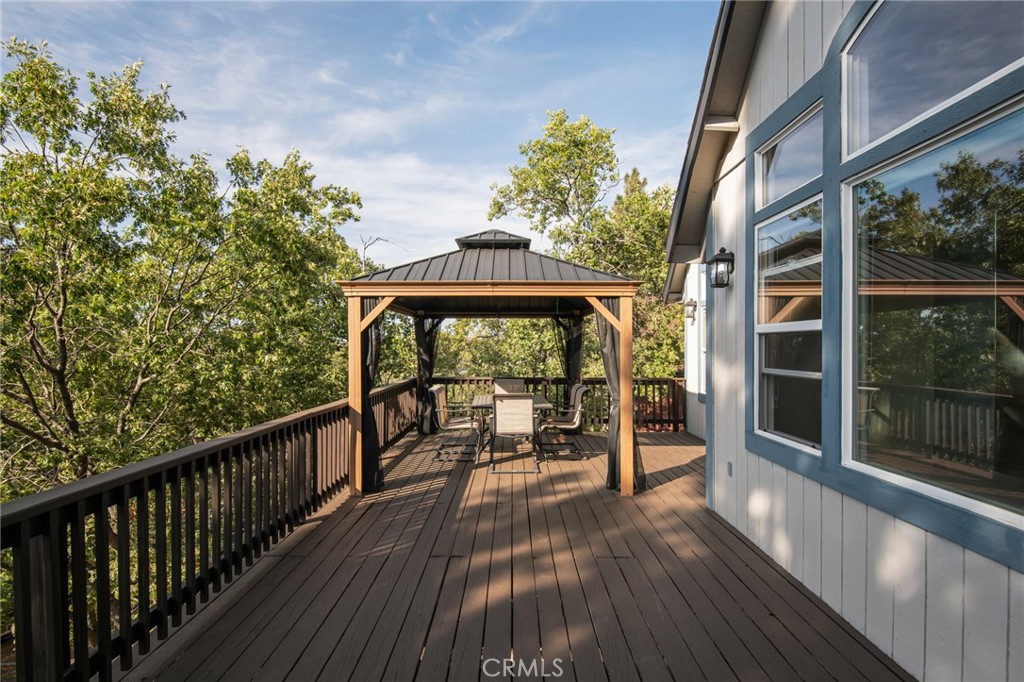 1477 Sequoia Road Property Photo 20