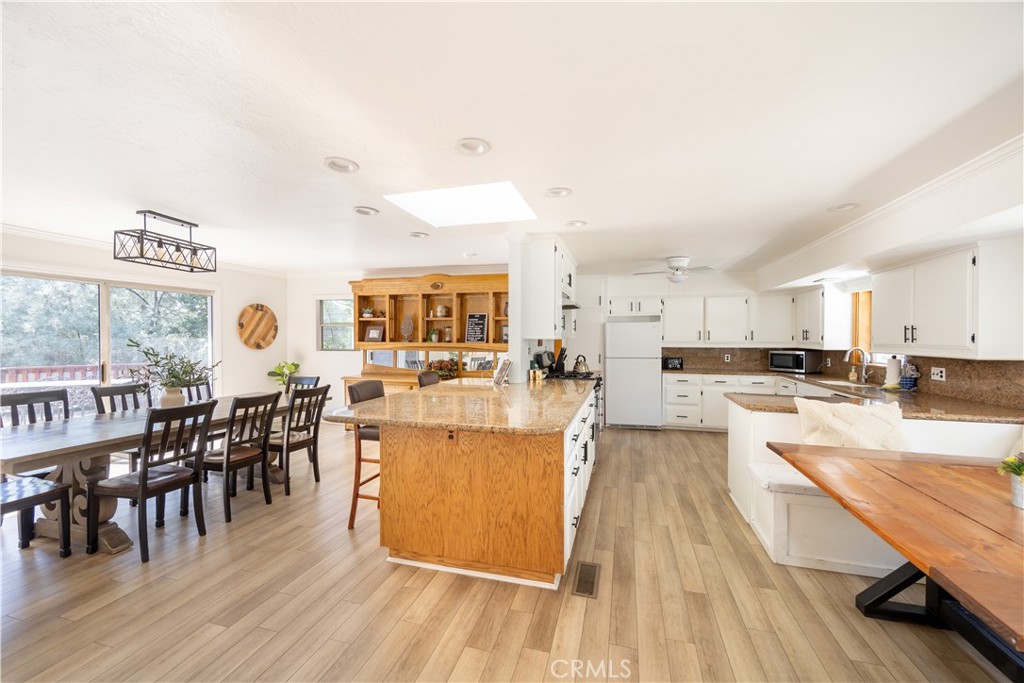 188 S Finch Drive Property Photo 18