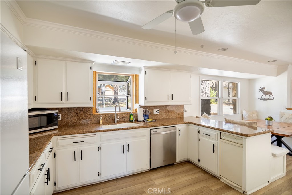 188 S Finch Drive Property Photo 25