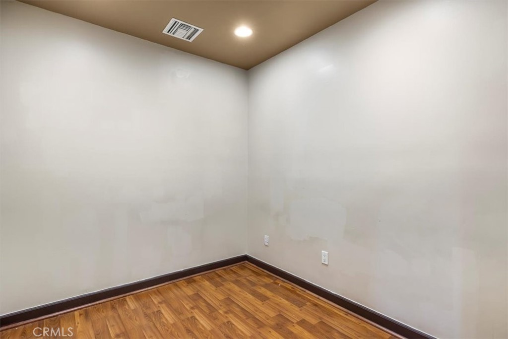2705 N Sepulveda Boulevard Property Photo 23