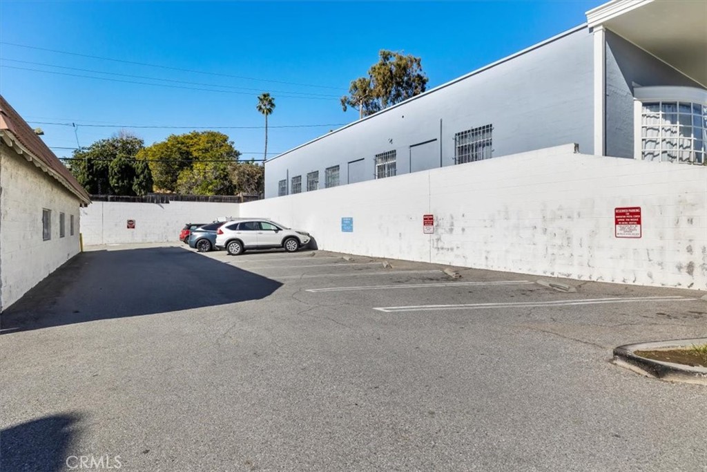 2705 N Sepulveda Boulevard Property Photo 33