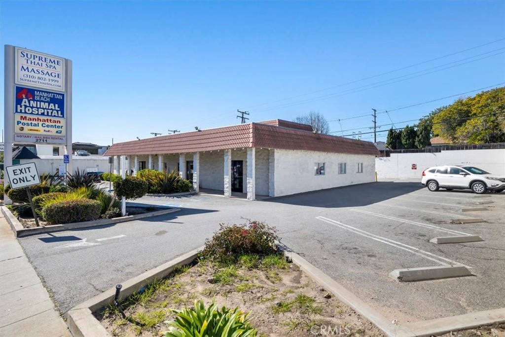 2705 N Sepulveda Boulevard Property Photo 35