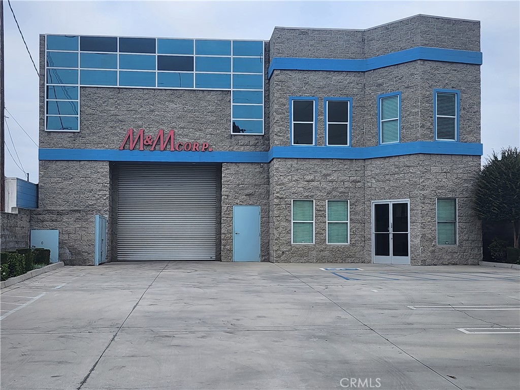 14725 Garfield Avenue Property Photo