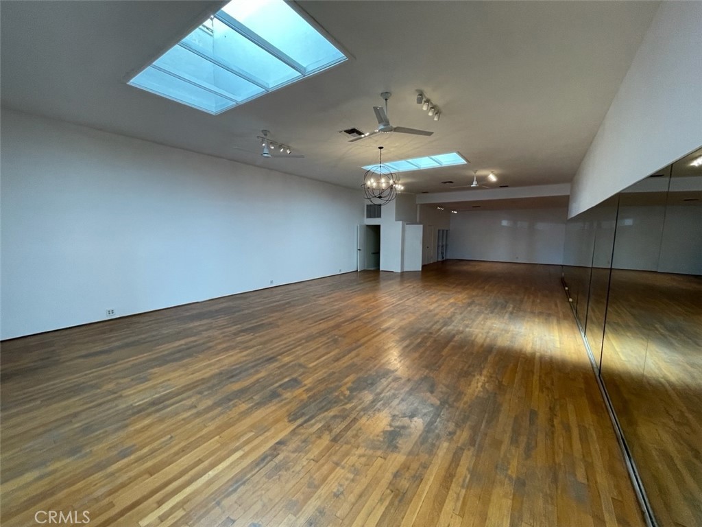 177 Culver Boulevard Property Photo 10