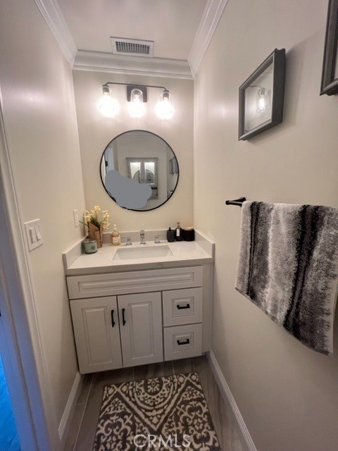 28033 Ridgecove Court N Property Photo 6