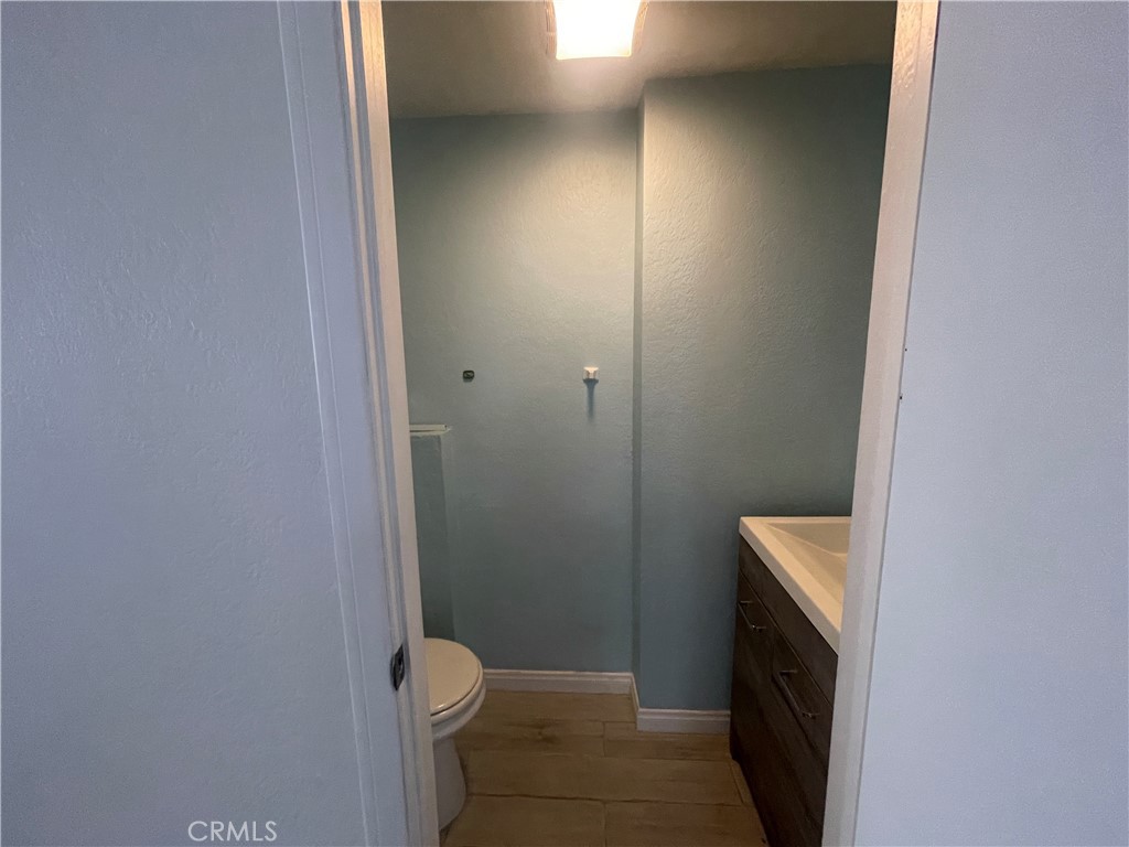 165 Culver D Property Photo 8