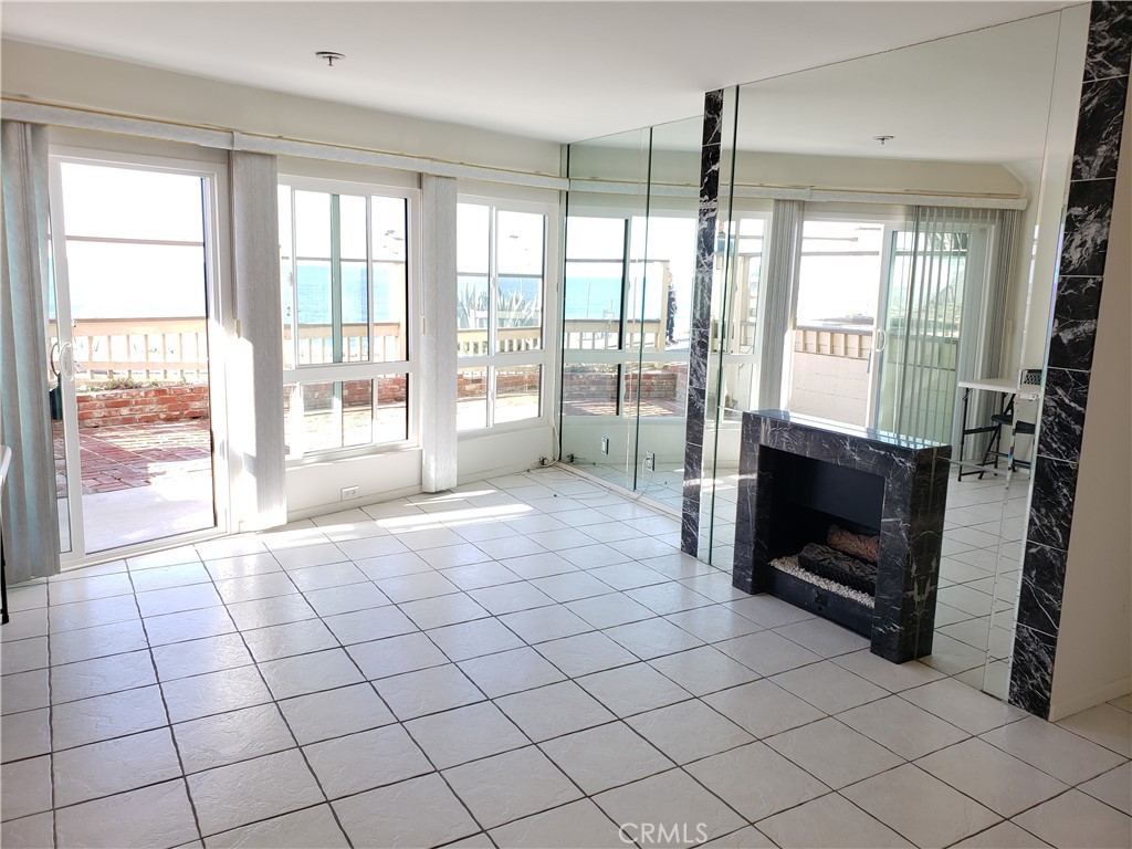 625 Esplanade 4 Property Photo 4