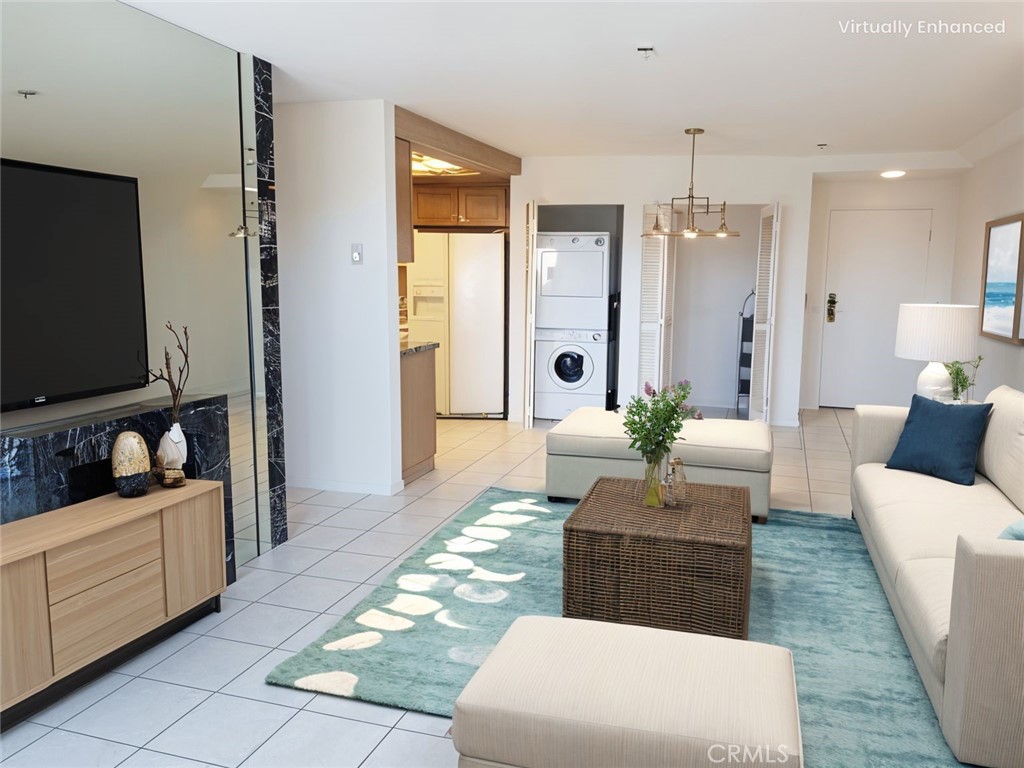 625 Esplanade 4 Property Photo 8