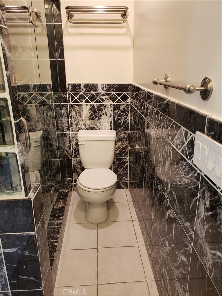 625 Esplanade 4 Property Photo 22