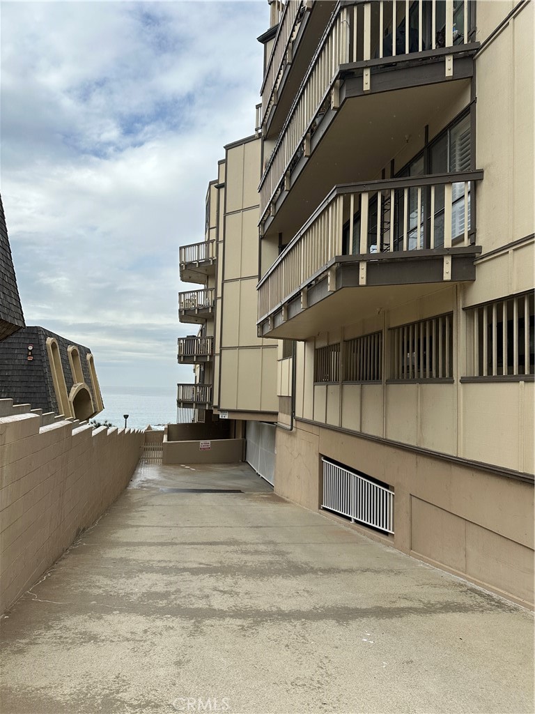 625 Esplanade 4 Property Photo 33