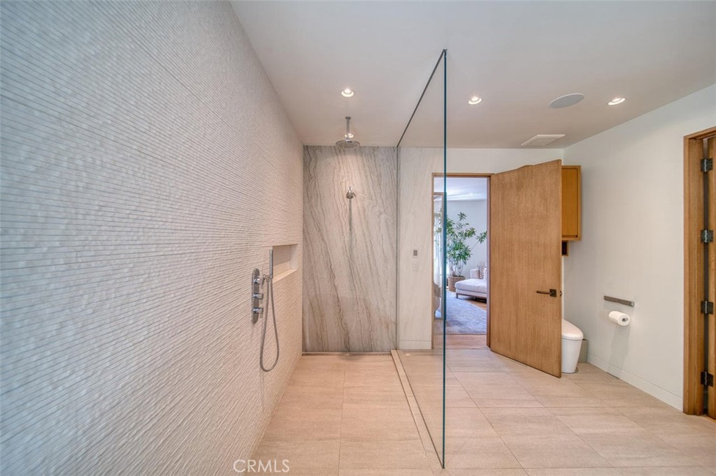 1712 Manhattan Avenue Property Photo 26