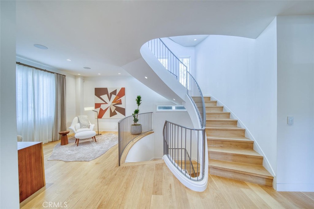 1712 Manhattan Avenue Property Photo 27