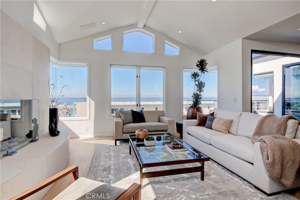 1712 Manhattan Avenue Property Photo 39