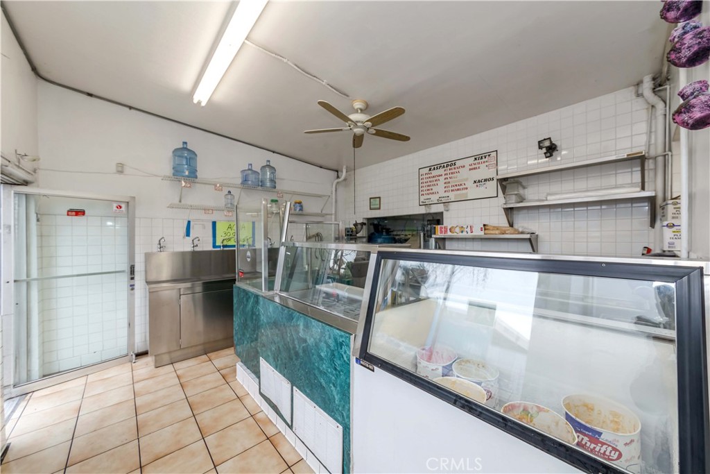 1170 N Wilmington Boulevard Property Photo 10
