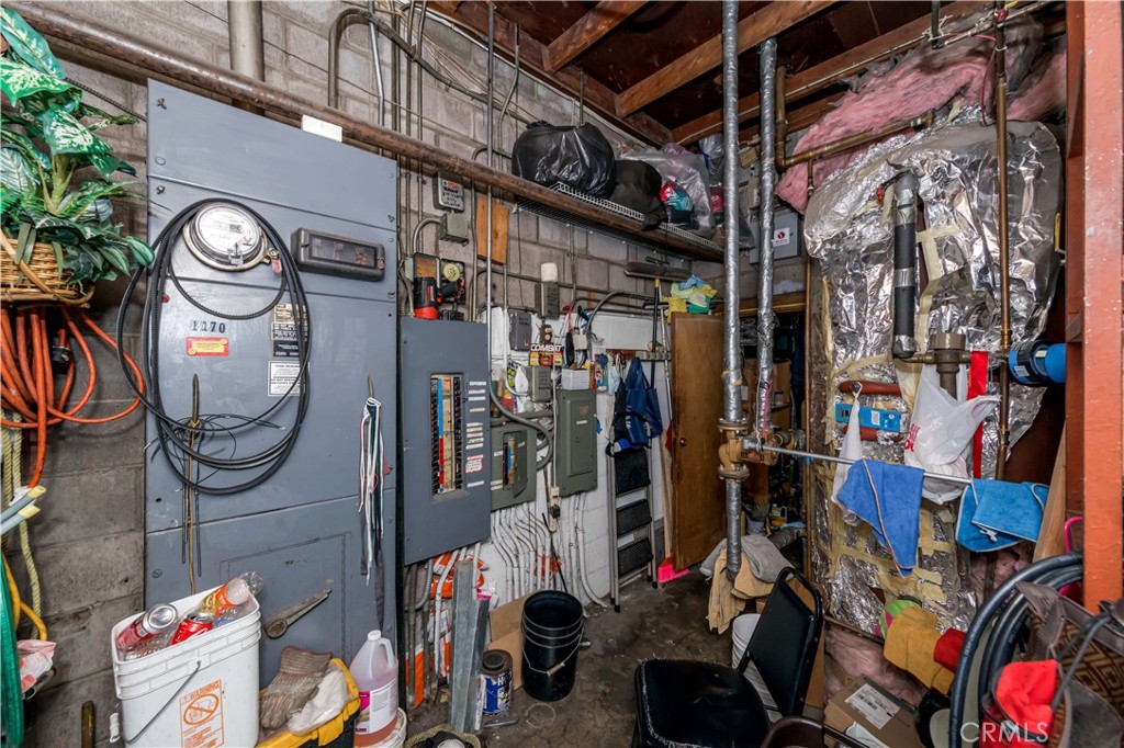 1170 N Wilmington Boulevard Property Photo 18