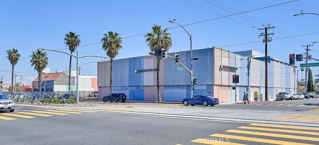 1600 Long Beach Boulevard Property Photo 1