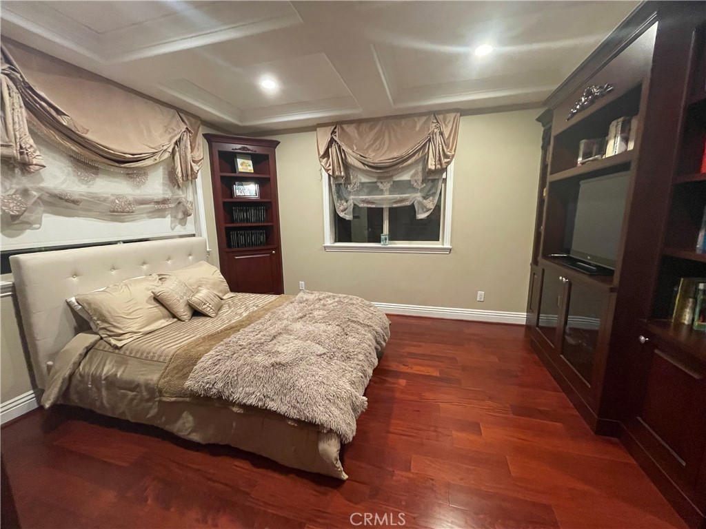1639 5th Street Property Photo 5