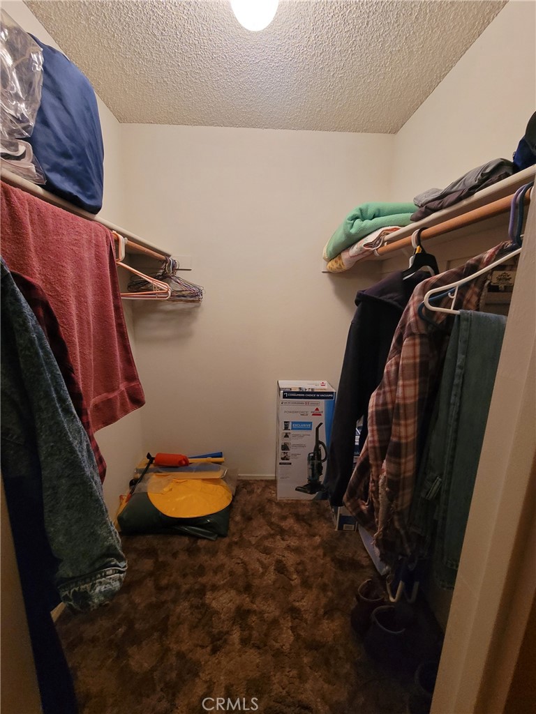 6009 Elwood Road Property Photo 35