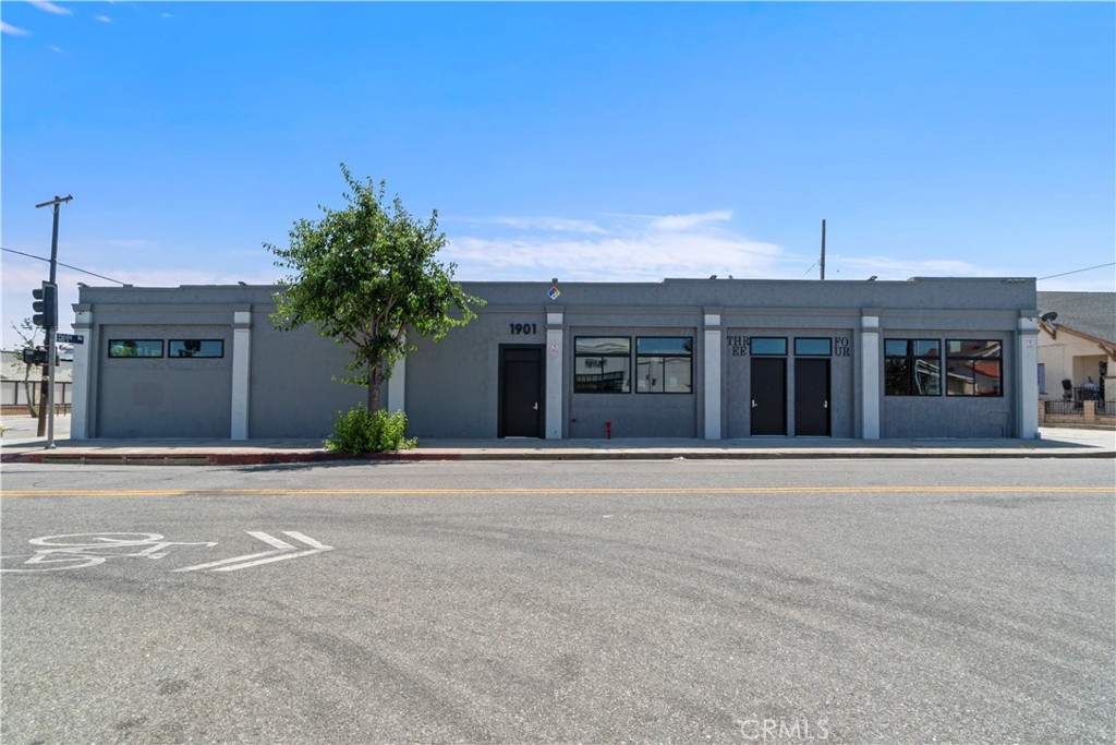 1901 S Pacific Avenue 5 Property Photo 16