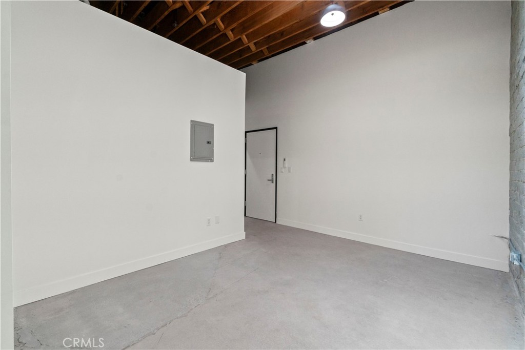 1901 S Pacific Avenue 5 Property Photo 6