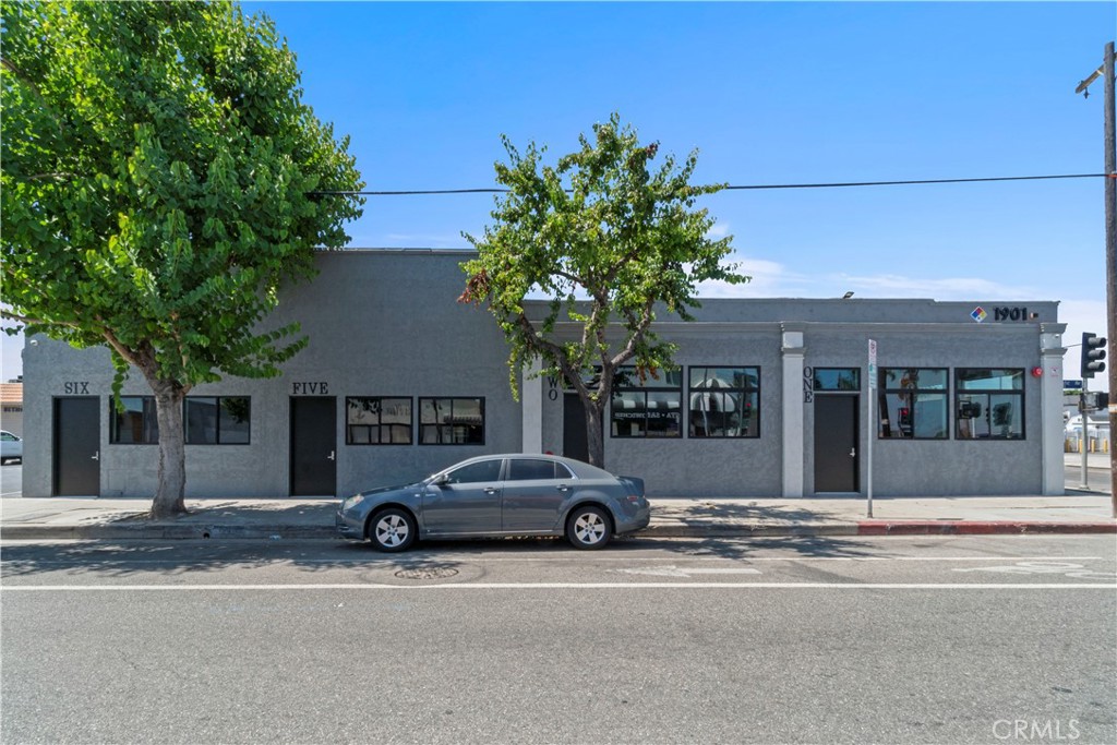 1901 S Pacific Avenue 6 Property Photo 12