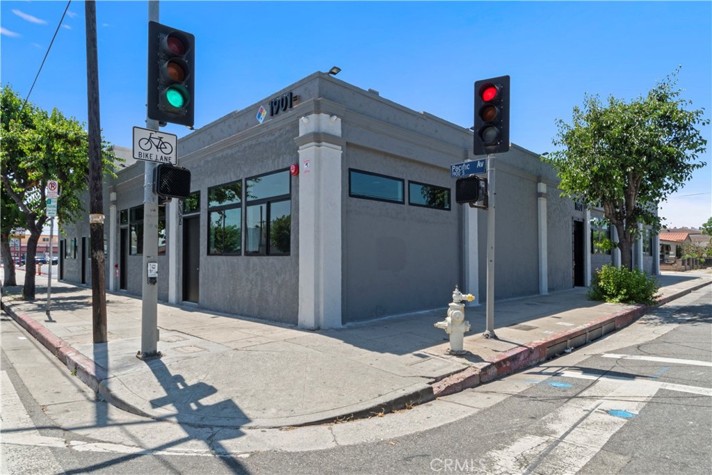 1901 S Pacific Avenue 6 Property Photo 13