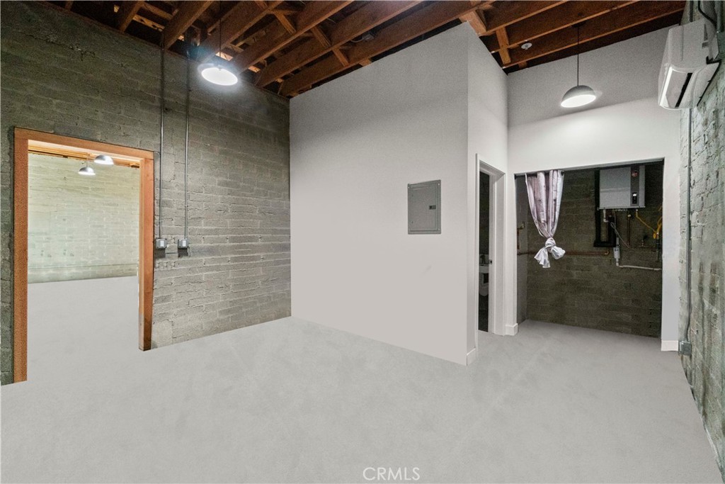 1901 S Pacific Avenue 8 Property Photo 4