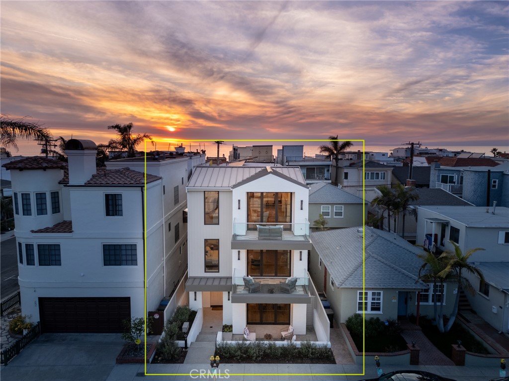 107 Manhattan Avenue Property Photo 1