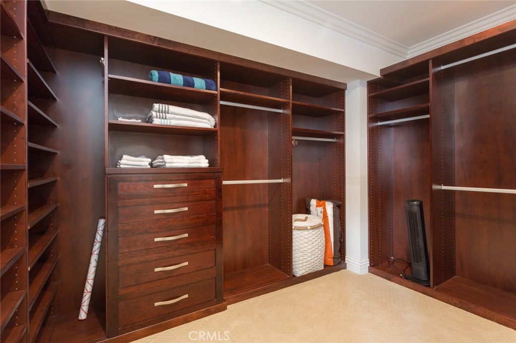 918 Monterey Boulevard Property Photo 17