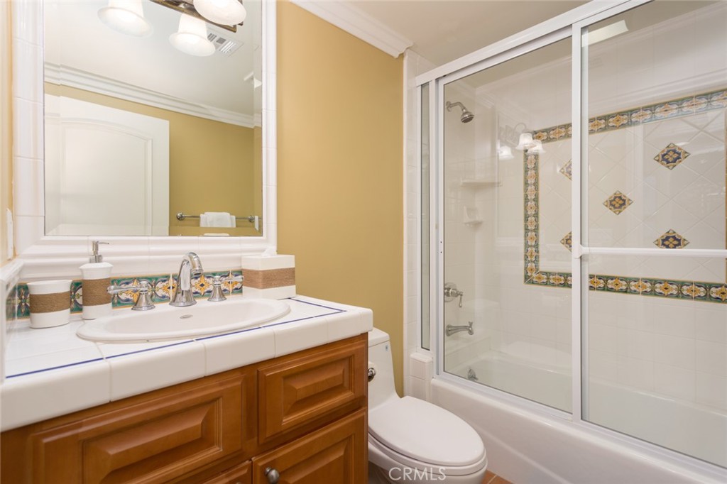 918 Monterey Boulevard Property Photo 20