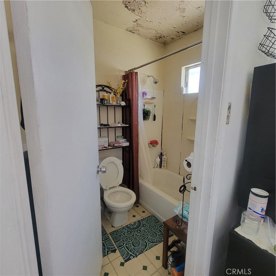 23501 Catskill Property Photo 11