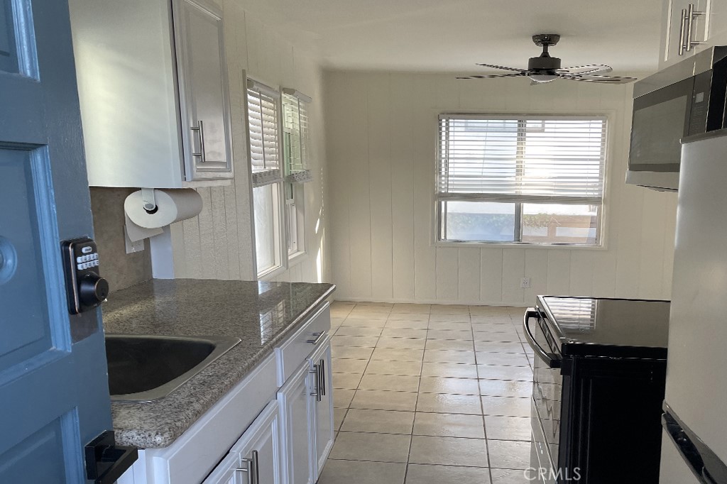 47 21st Court Property Photo 4